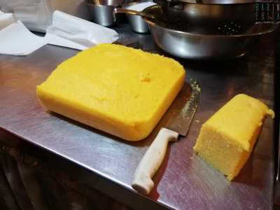 ...e pare che si debba proprio a lei l�importazione a Bari della squisita polenta fritta